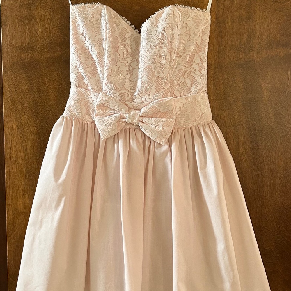 Jessica McClintock Gunne Sax Light Pink Lace Dress With Bow, Size 9/10